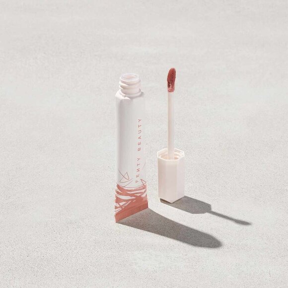 Fenty Beauty Pro Kiss'r Luscious Lip Balm Latte Lips - Picture 1 of 6